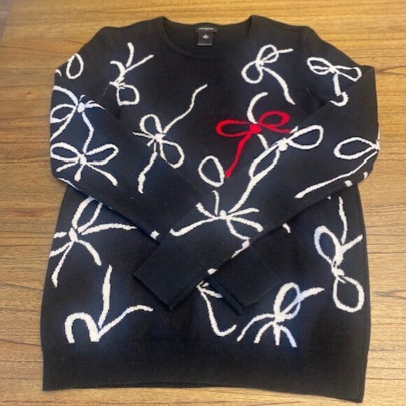 Ann Taylor "Ribbons & Bows" Crewneck Sweater - Picture 2 of 15